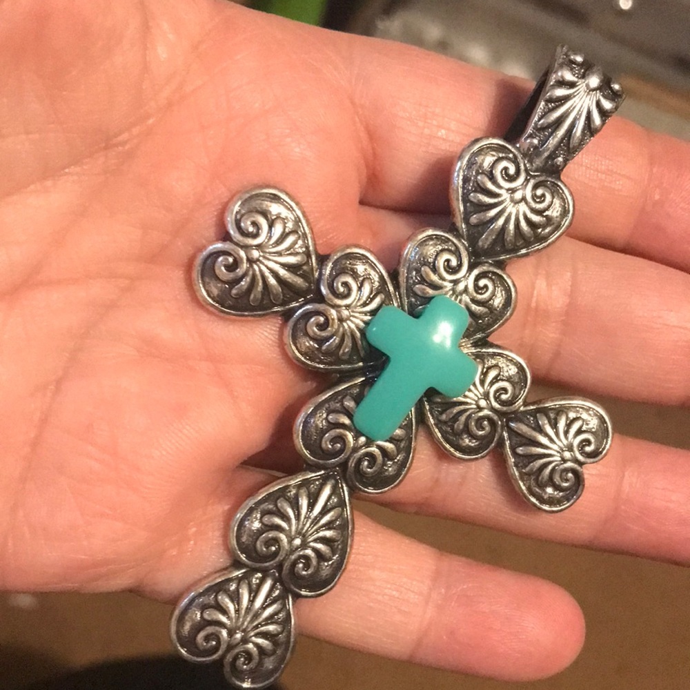 Cross enhancer